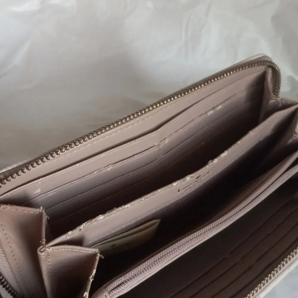 Kate Spade Pebble Leather Zippy Wallet